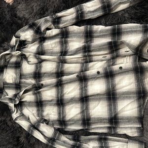 grey, black, white, plaid flannel, men’s Small, brand new with tags